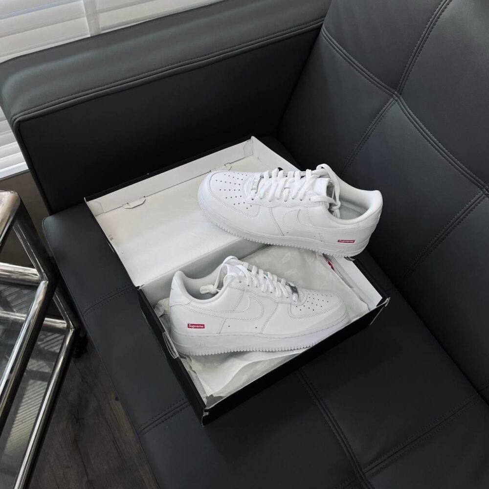 Nike  Air Force 1x Supreme Low 'Box Logo - White' - Image 12