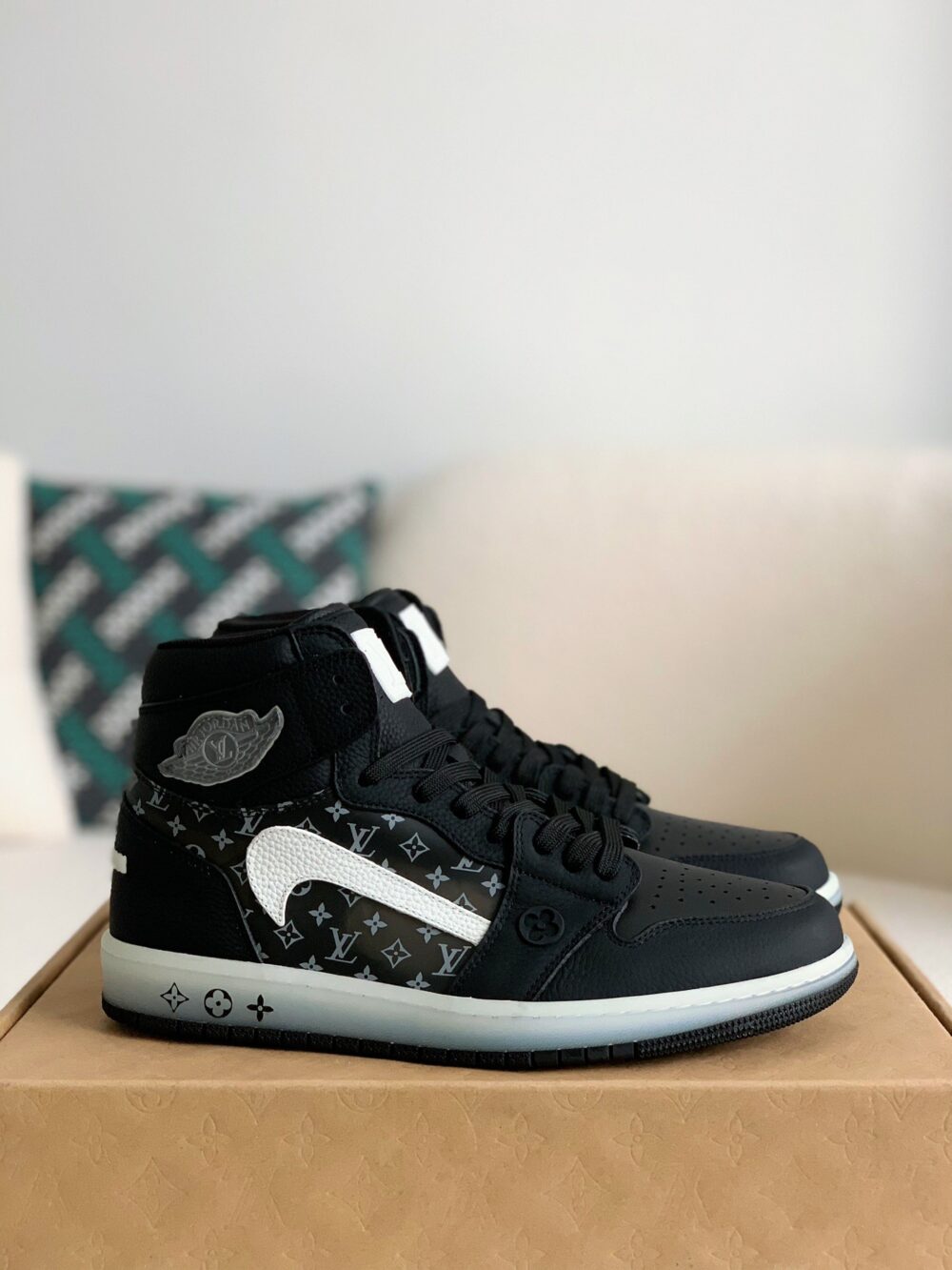 Nike Air Jordan 1 x LV - Triple Black Monogram Edition - Image 2