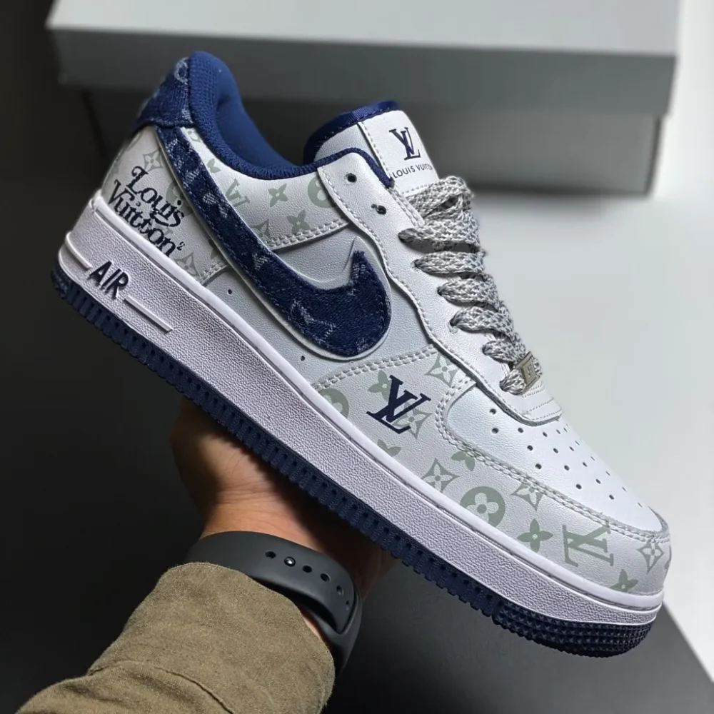 Louis Vuitton x Nike Air Force 1 07 Low 'White Blue' - Image 8