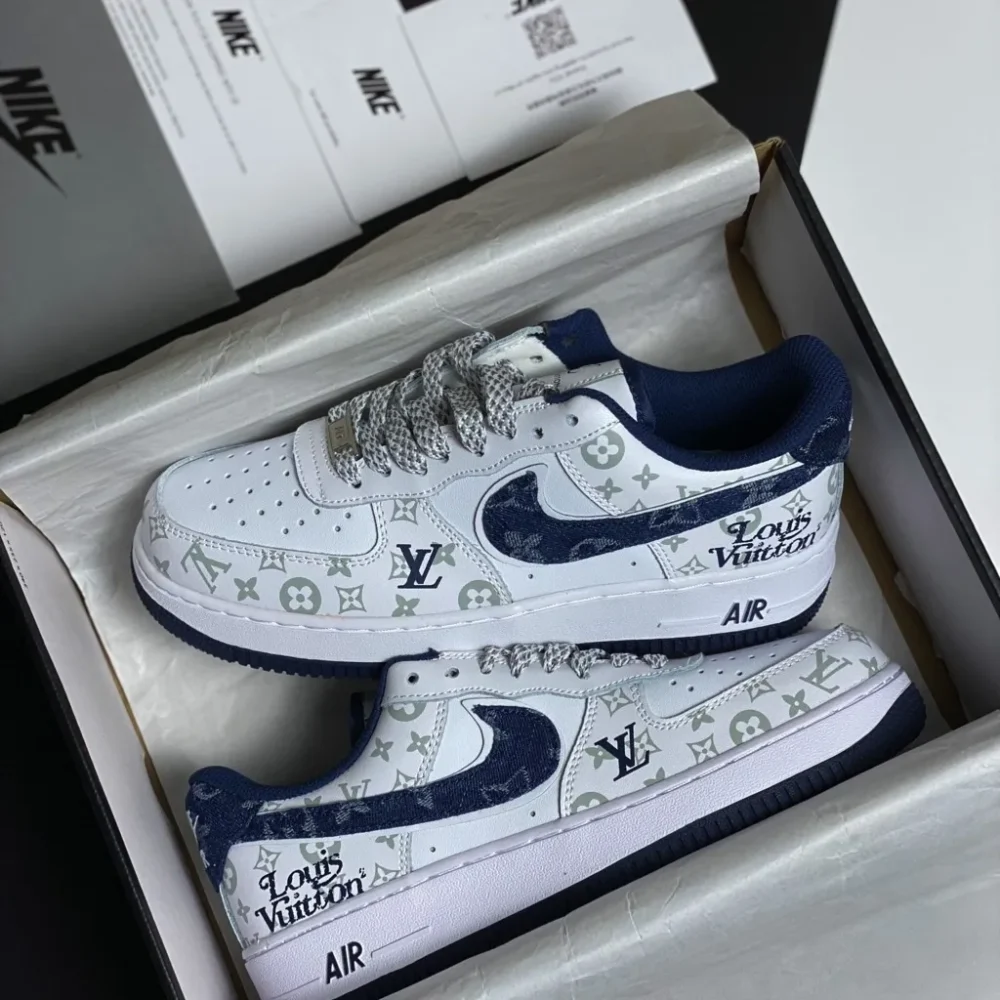 Louis Vuitton x Nike Air Force 1 07 Low 'White Blue' - Image 6
