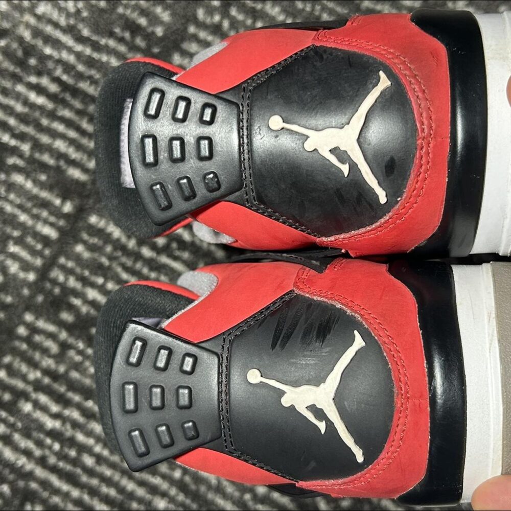 Nike Air Jordan 4 Retro 'Toro Bravo' - Image 4