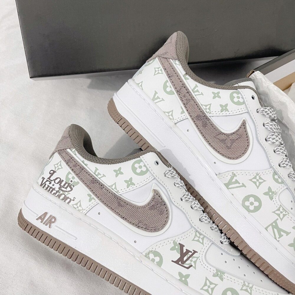 Louis Vuitton x Nike Air Force 1 White Mocha Monogram (Custom) - Image 6