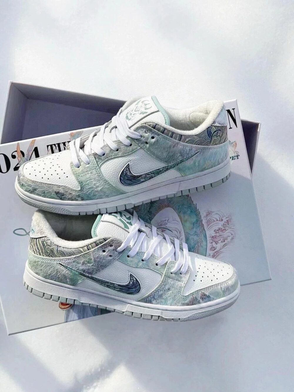 Nike SB Dunk 'The Year of Dragon' - Image 5
