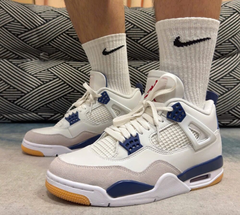 Nike Air Jordan 4 Retro SB ‘Navy’ - Image 3